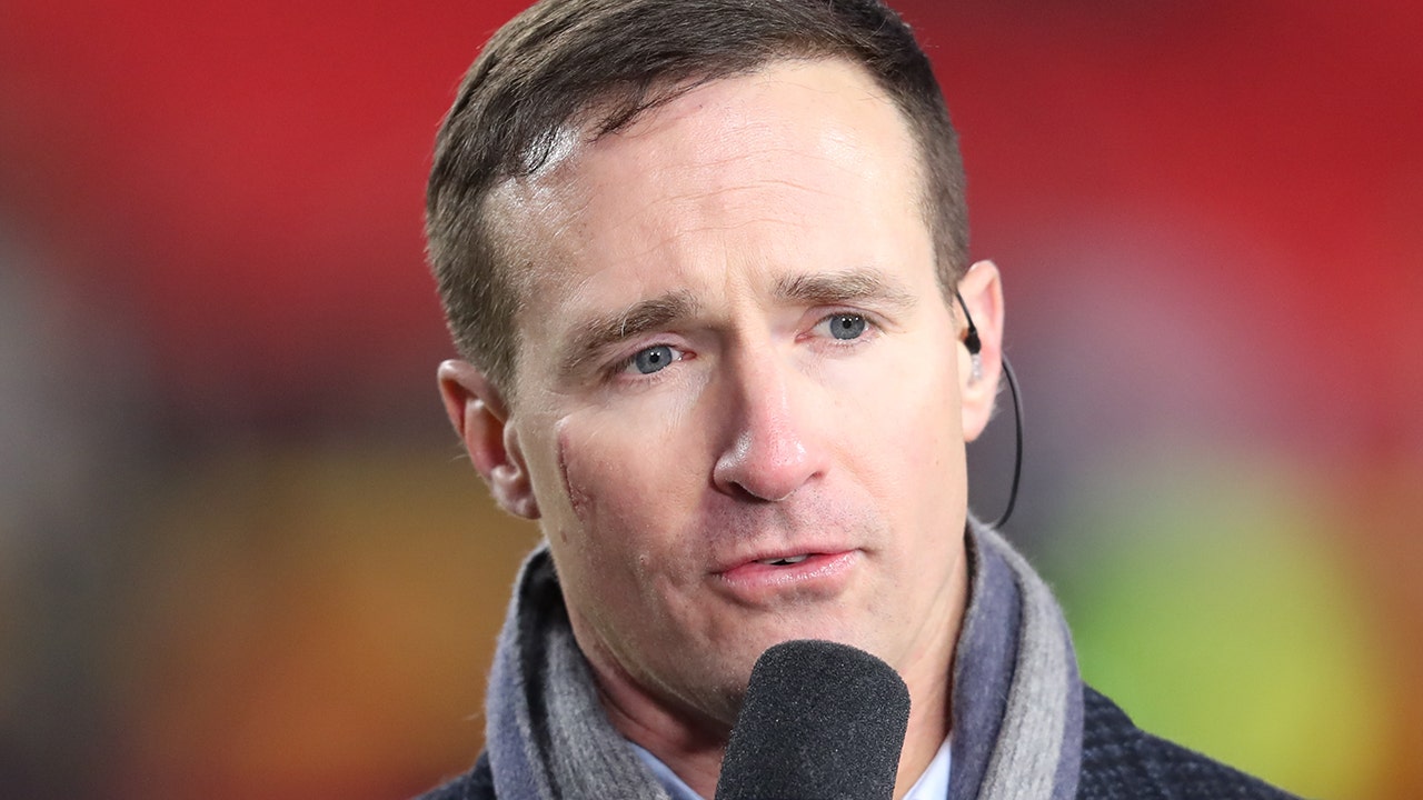 Fleur-de-Links, March 9: Drew Brees cuts his hair for charity, says he  could still play for a few more years, and more mock drafts - Canal Street  Chronicles