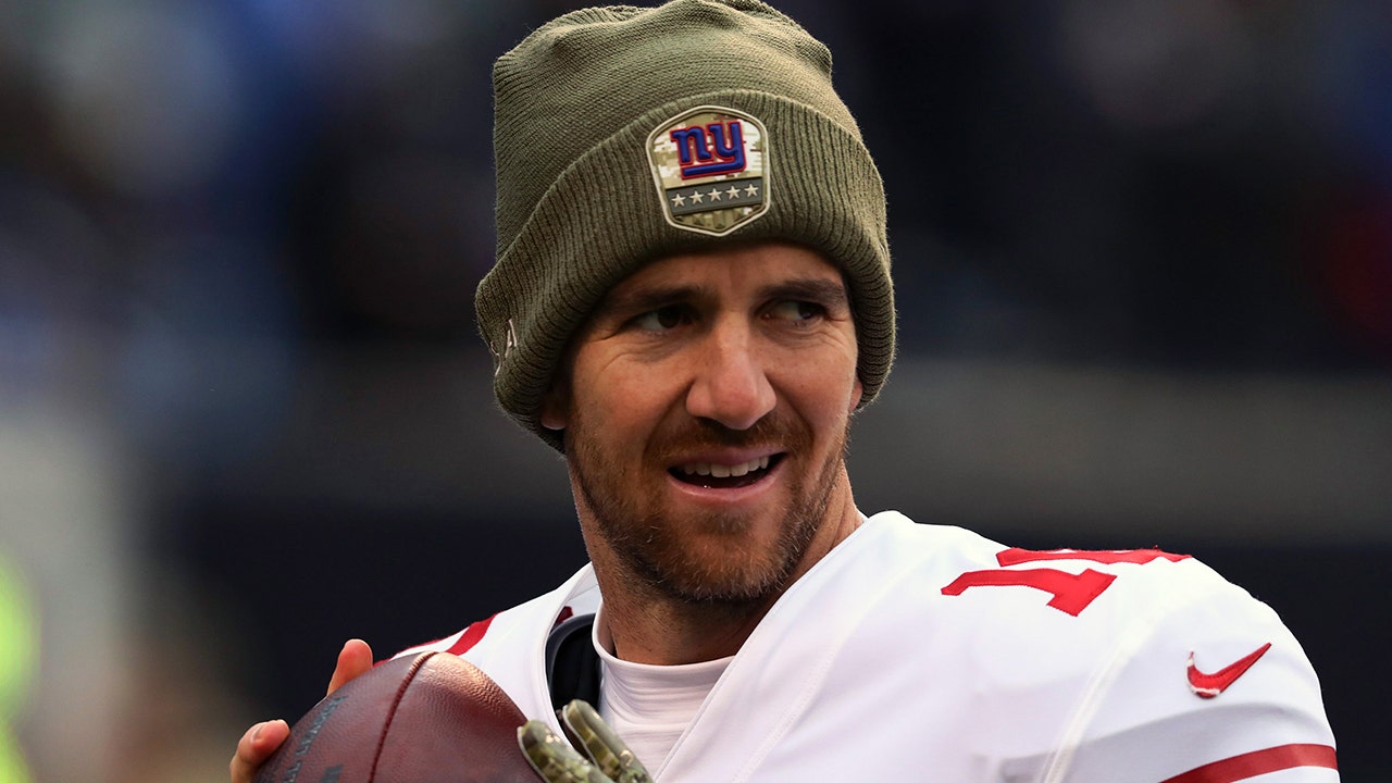 Eli Manning's Top Secret Mission: Create the Giants 2022 Schedule 