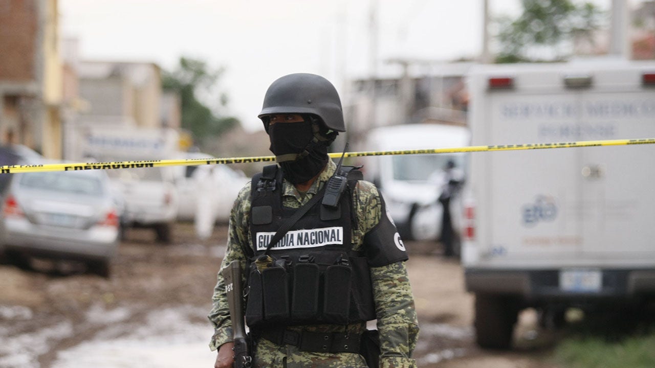 Mexican hotel shooting by hooded gunmen leaves 11 dead, 5 wounded: report