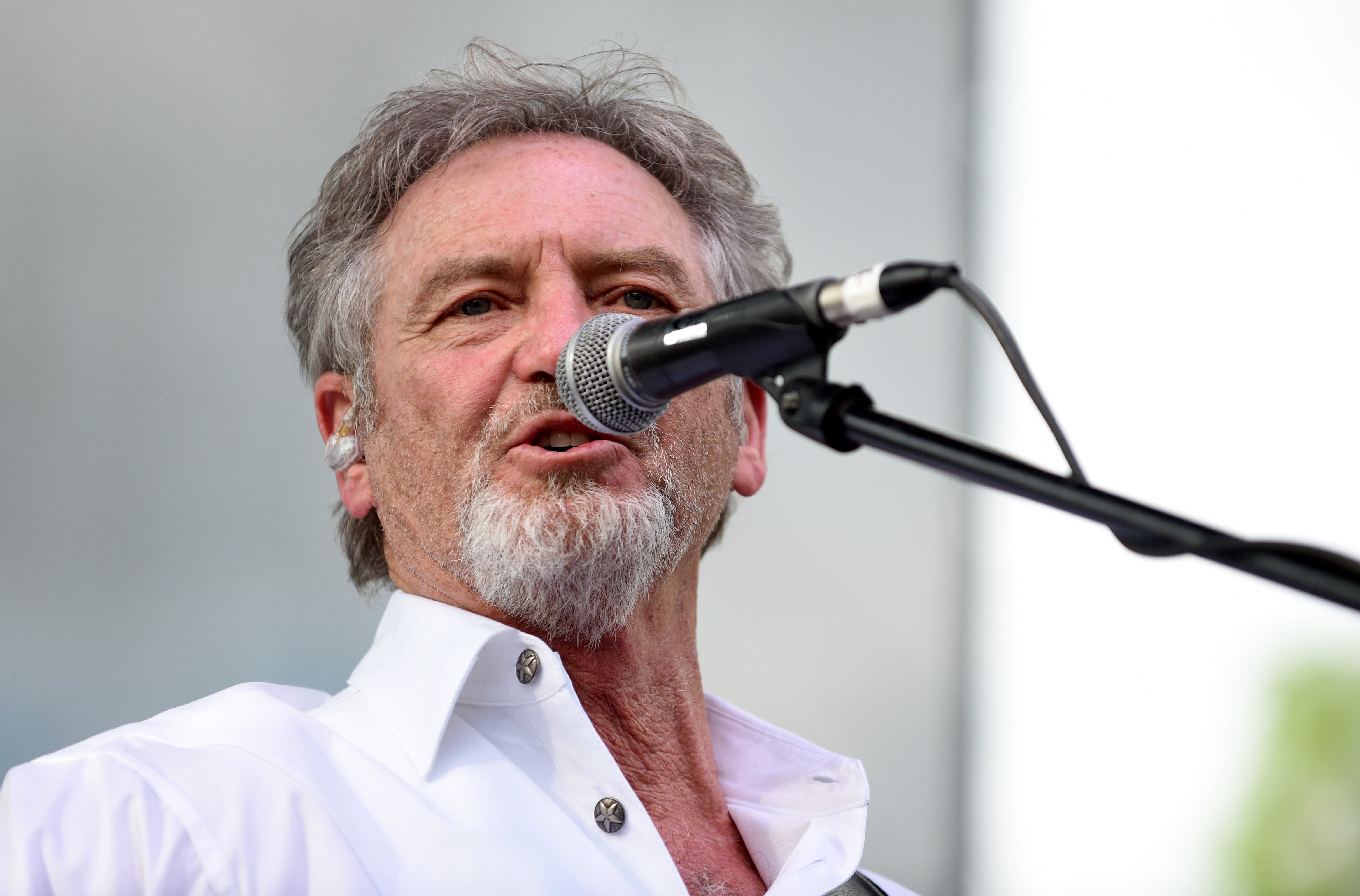 Larry Gatlin drops out of NRA convention performance