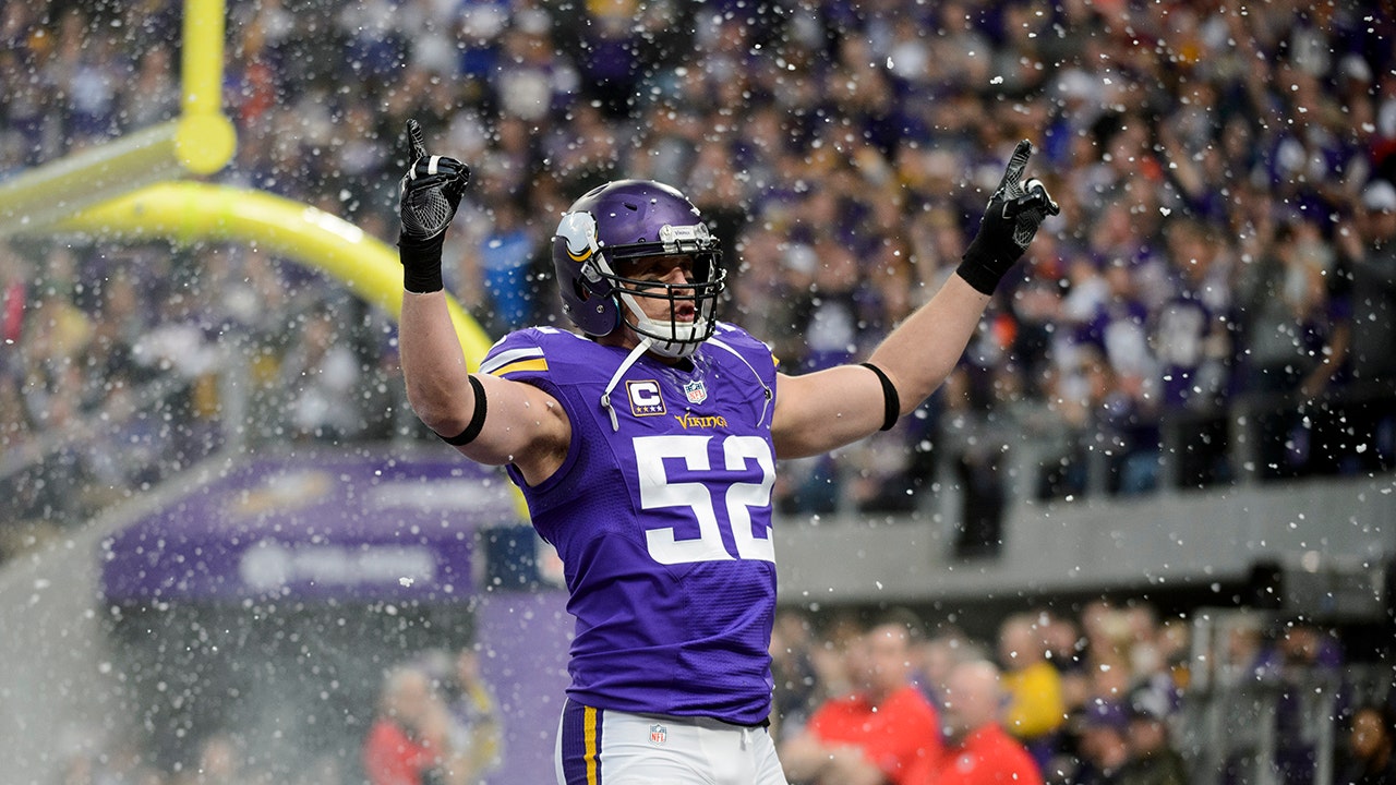 L’ancienne star des Vikings, Chad Greenway, rejette les premières préoccupations du repêchage de la NFL et voit la promesse d’un nouveau leadership