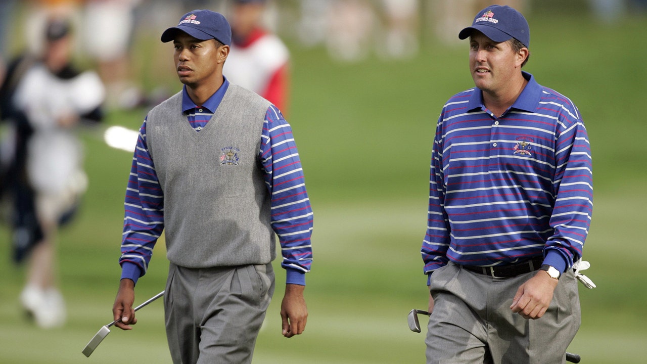 Tiger Woods, Phil Mickelson included in field for 2022 PGA Championship