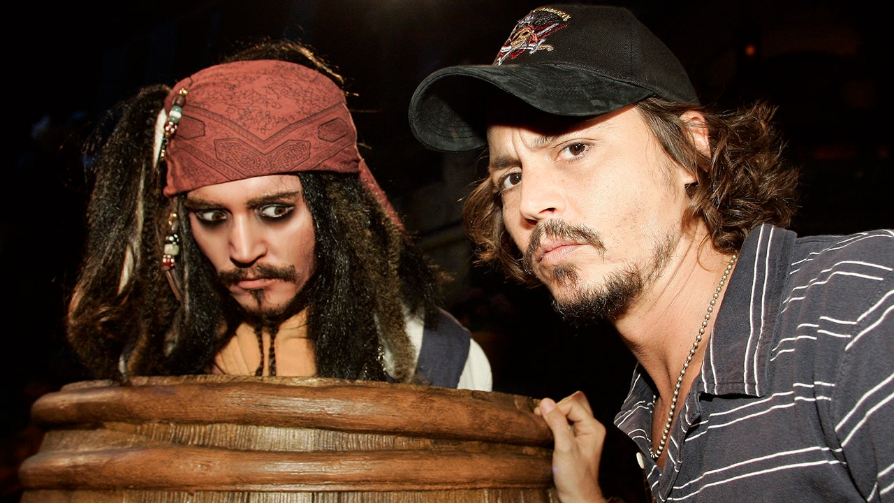 Pirates Of The Caribbean Ride Reopens With Johnny Depp's Captain Jack  Sparrow Intact At Disneyland & This Could Be A Major Hint Of A Comeback!