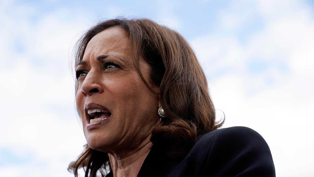 Kamala Harris loses 2 more top aides as VP's office continues high turnover rate