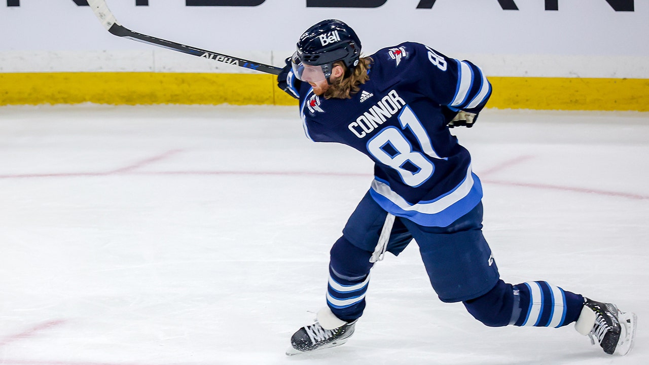 Kyle Connor scores 47th, Jets rally for win over Kraken