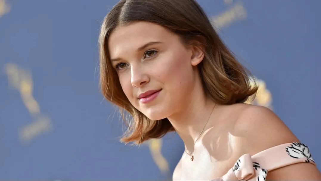 Does Millie Bobby Brown have Instagram? - Millie Bobby Brown: 11