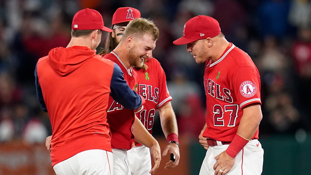 Angels’ Reid Detmers throws no-hitter, Anthony Rendon smashes lefty homer