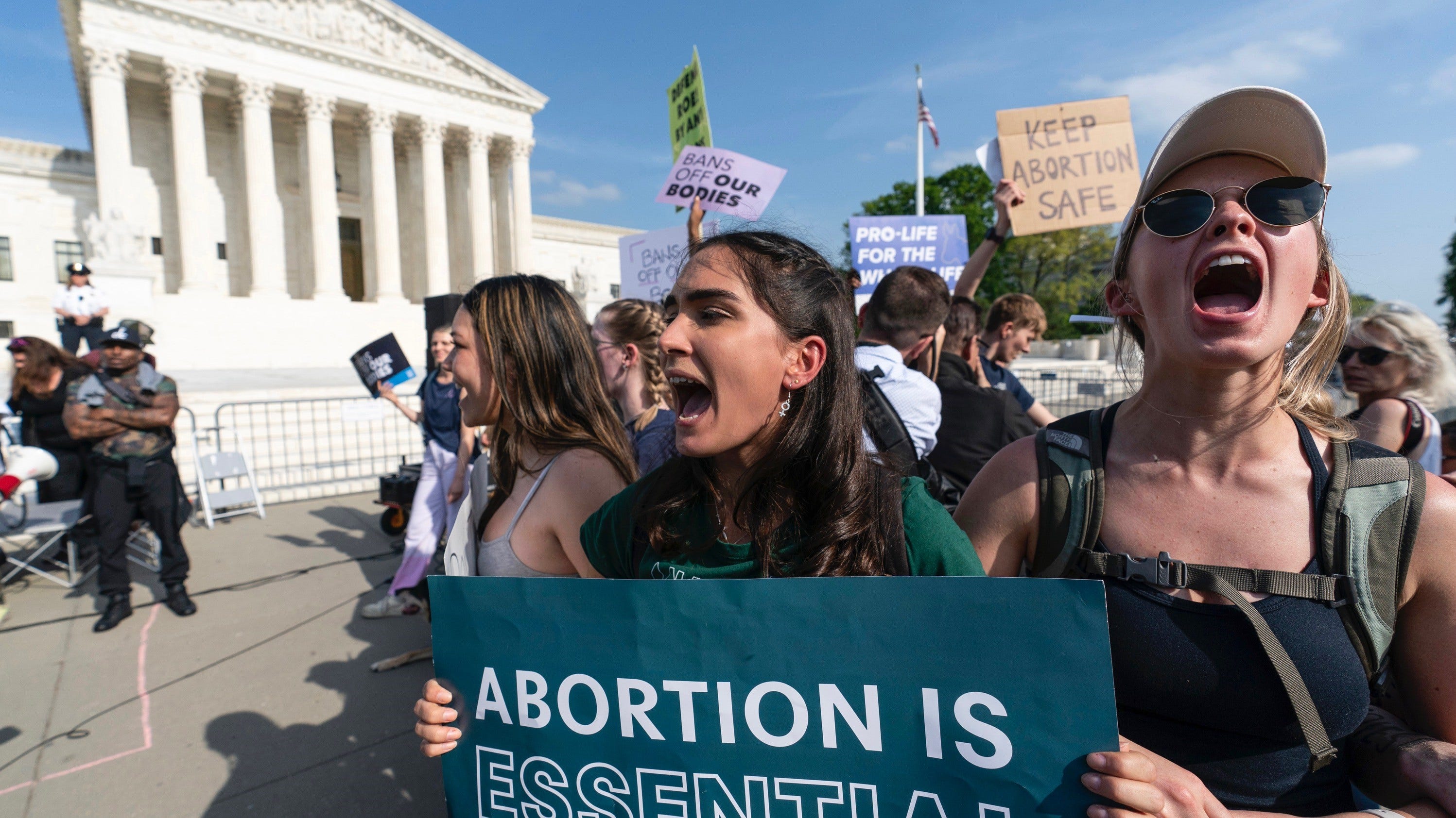 Overturning Roe v. Wade may not change ‘basic contours’ of election that favors GOP: Analysts