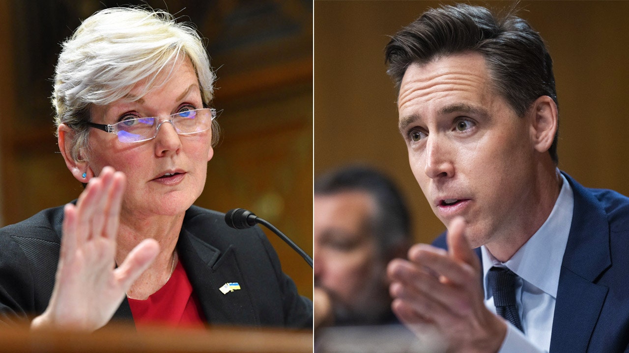 Energy Sec. Granholm denies high gas prices are result of Biden admin policies during spar with Hawley