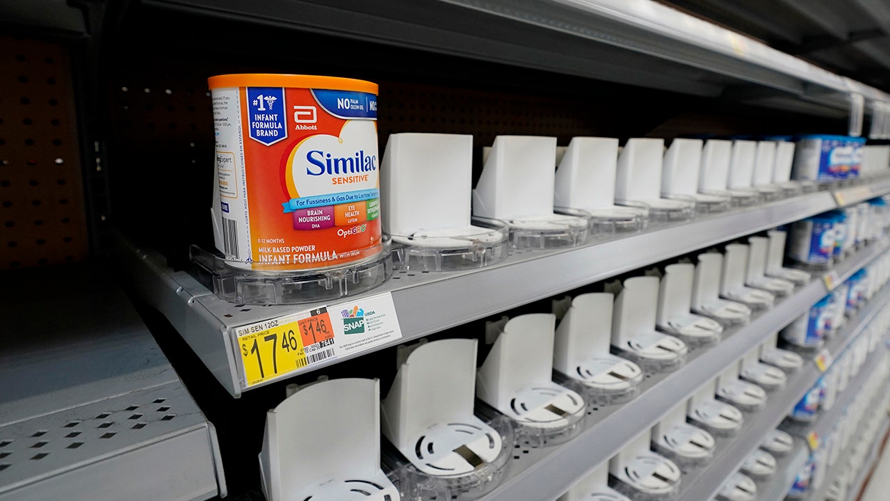 America’s baby formula shortage: Photos show the startling reality