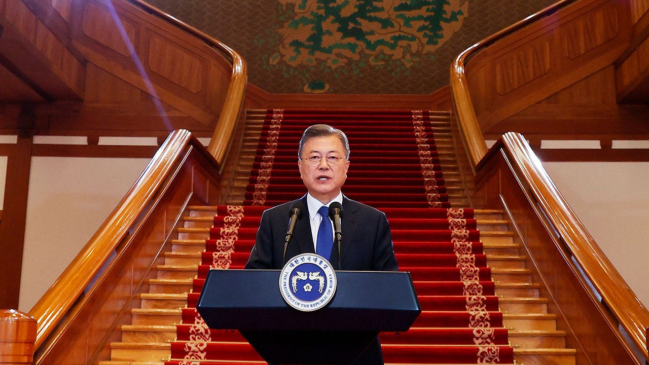 S Korea’s Moon calls for peace with North in farewell speech