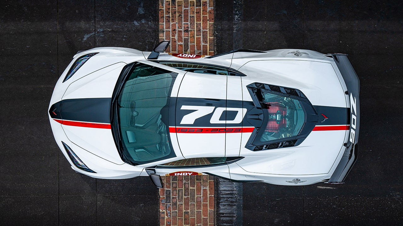 Indy 500 Chevrolet Corvette Z06 pace car and driver revealed