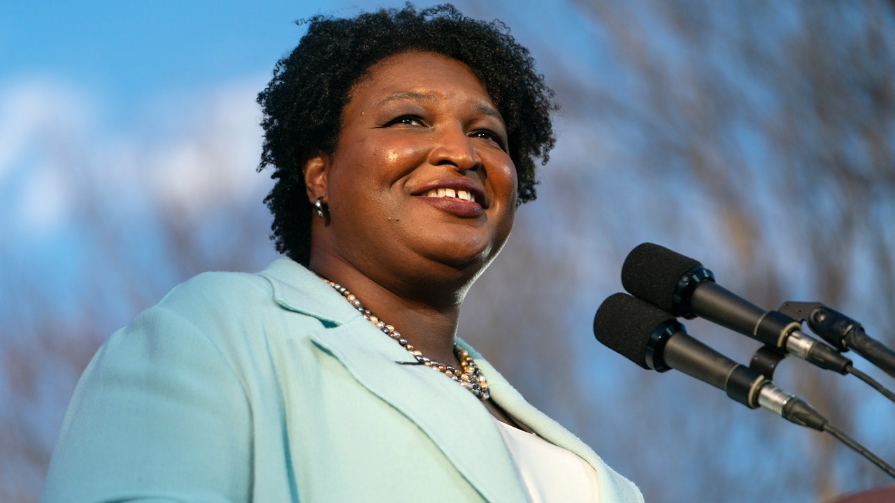 Stacey Abrams slams Gov. Kemp, says he's as 'vicious and as callous' as Trump