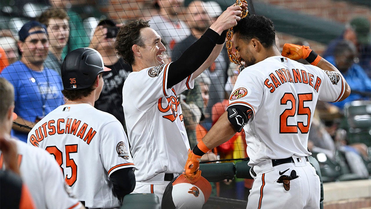 Hays hits for cycle to help Orioles beat Nationals 7-0 - WTOP News