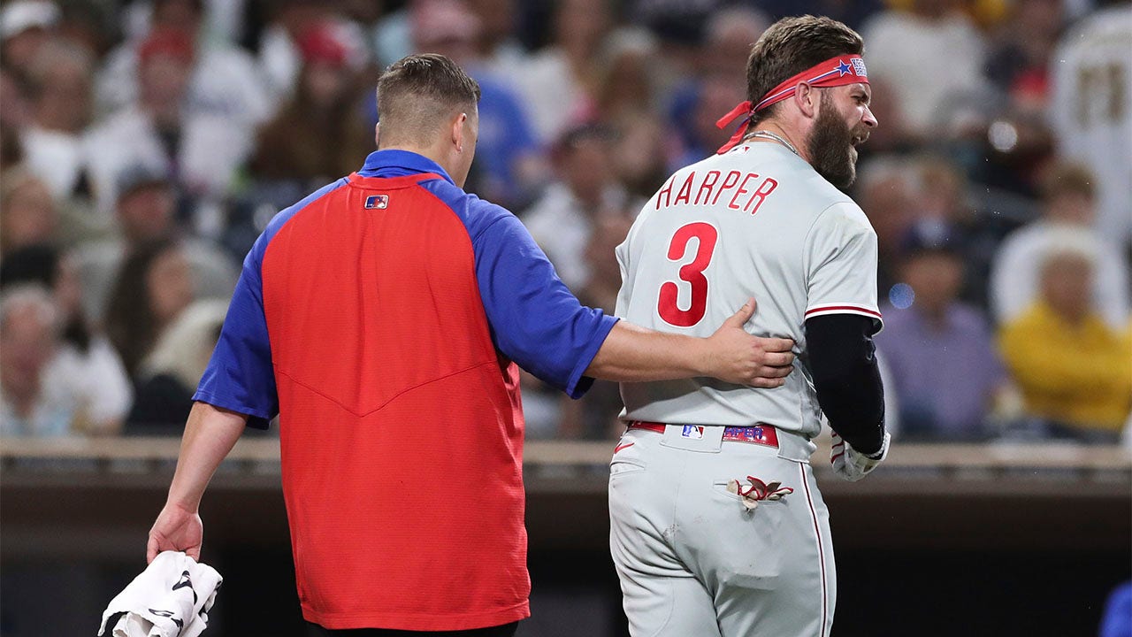 Phillies refuse to fold after Harper injury, storm back to beat padres 8-5