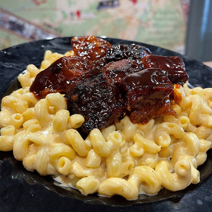 How to make burnt end mac and cheese: Try the recipe