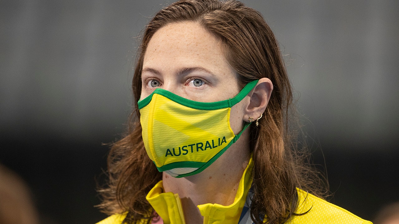 Australian swimming star backs FINA's 'gender inclusion policy'