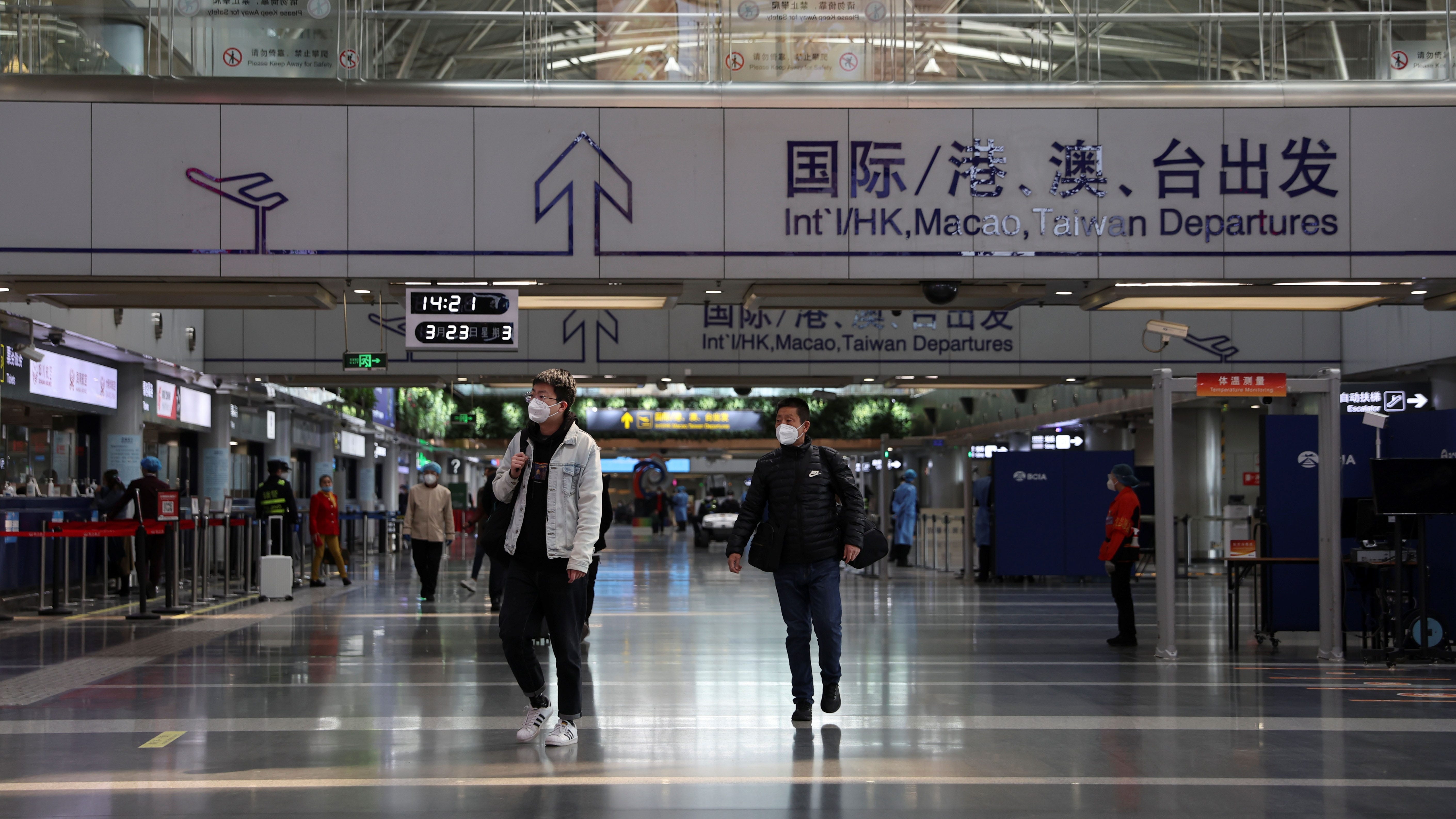 China's easing COVID travel restrictions spark travel inquiry surge