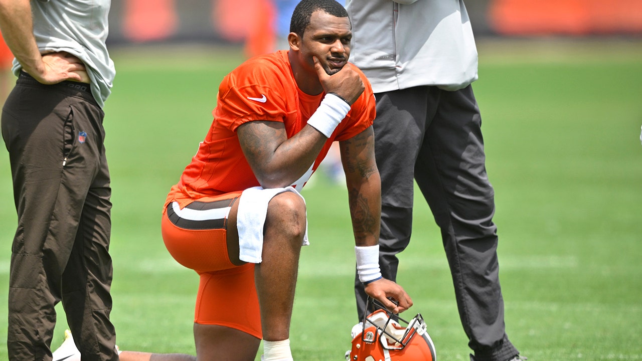 Browns, Watson open camp as NFL ruling looms