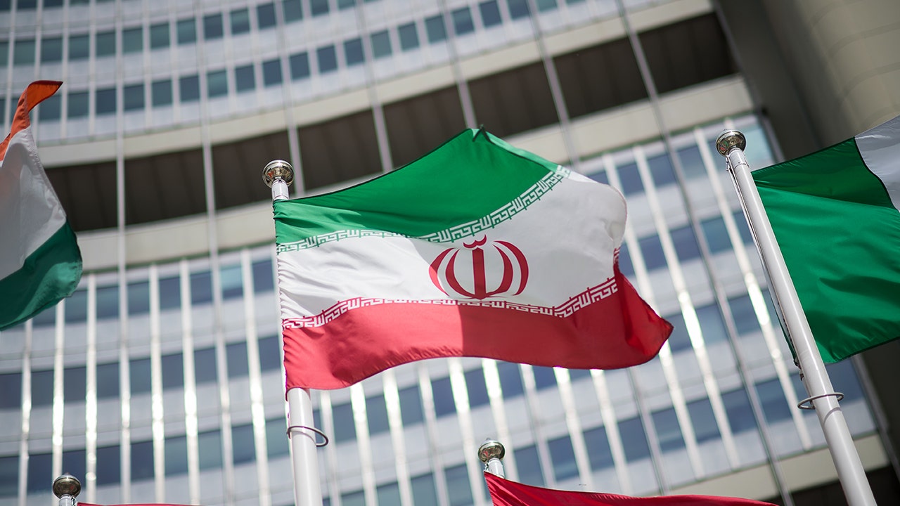 Read more about the article Russian energy giant signs memo with Iran on gas supplies