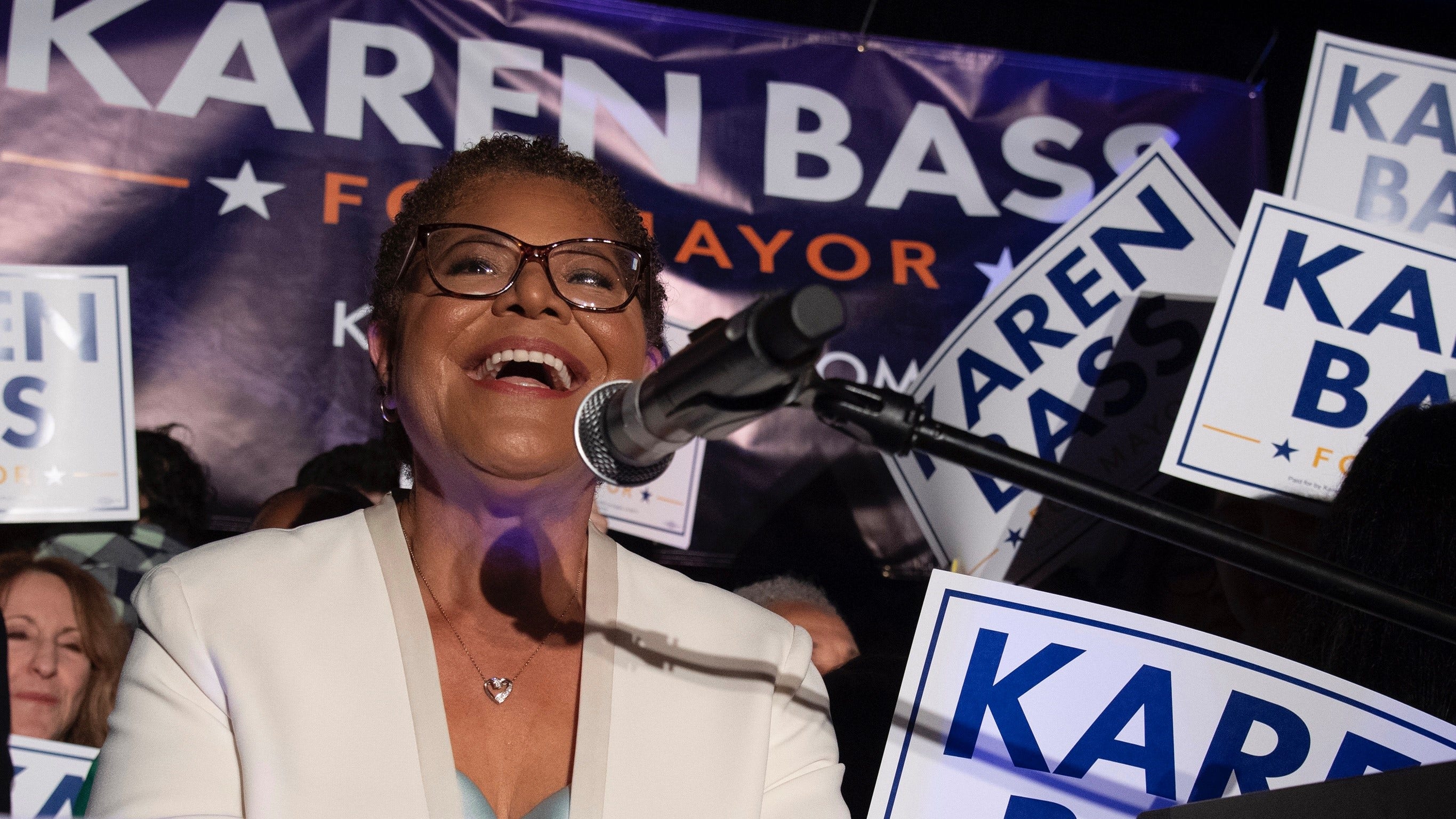 Los Angeles city councilman demands answers in Rep. Karen Bass home burglary from LAPD chief, city attorney