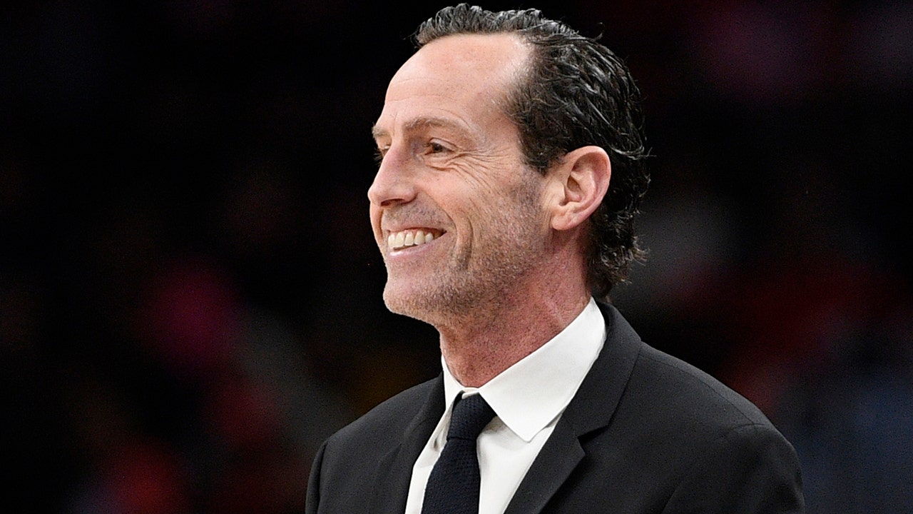 Kenny Atkinson spurns Hornets to stay on Warriors’ bench: report – World news
