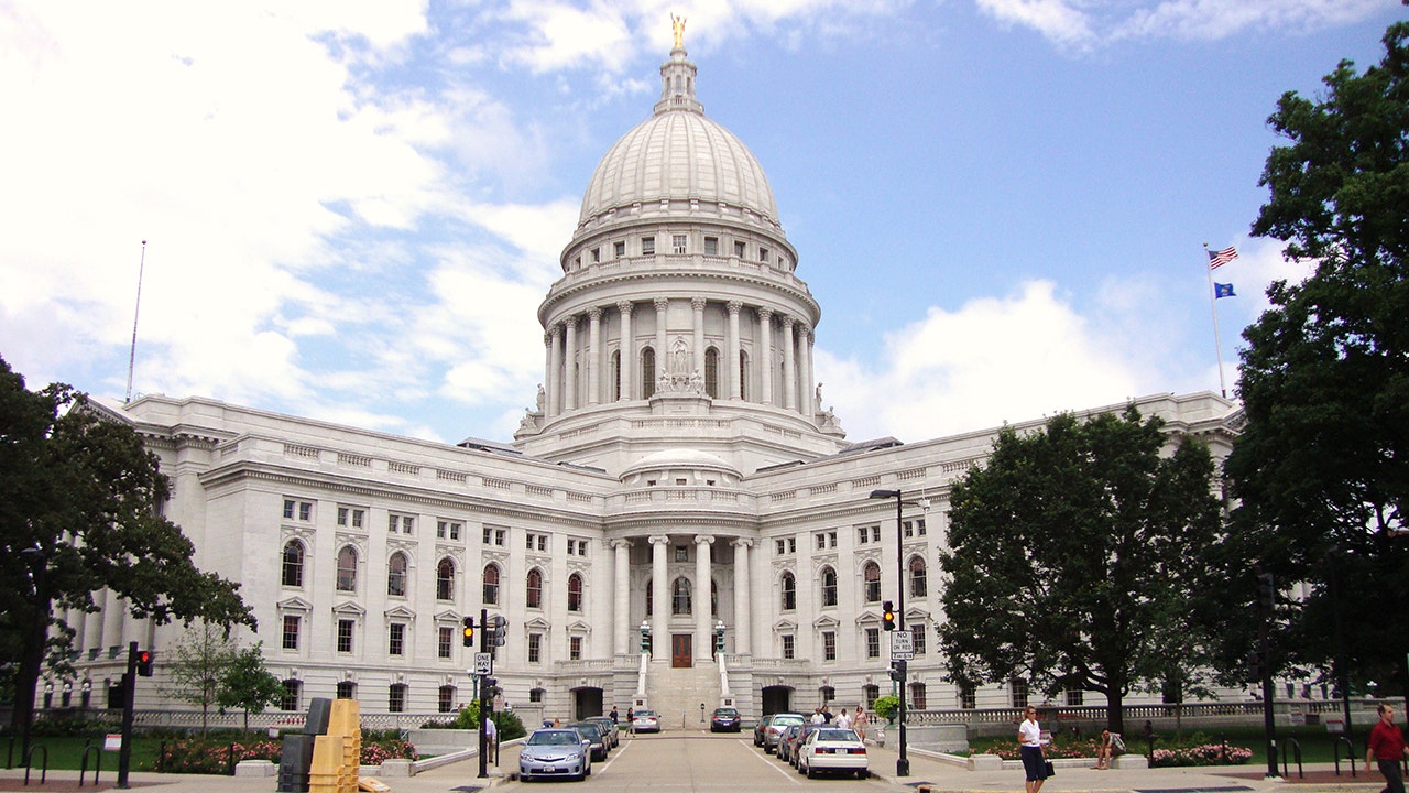 Read more about the article Wisconsin lawmakers vote to audit state DEI initiatives