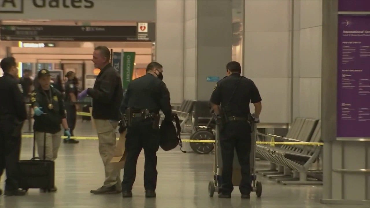 News :Man at San Francisco airport attacks 3 with ‘edged weapon’ arrested: police