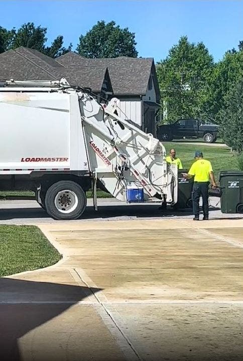 California family surprises sanitation workers with snacks and drinks: 'Loved their reaction'