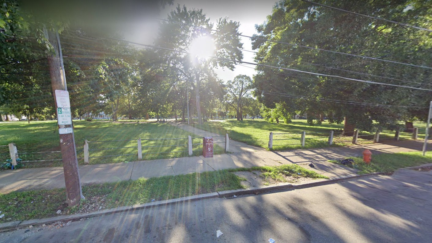 Philadelphia mother set on fire in park argument, police say