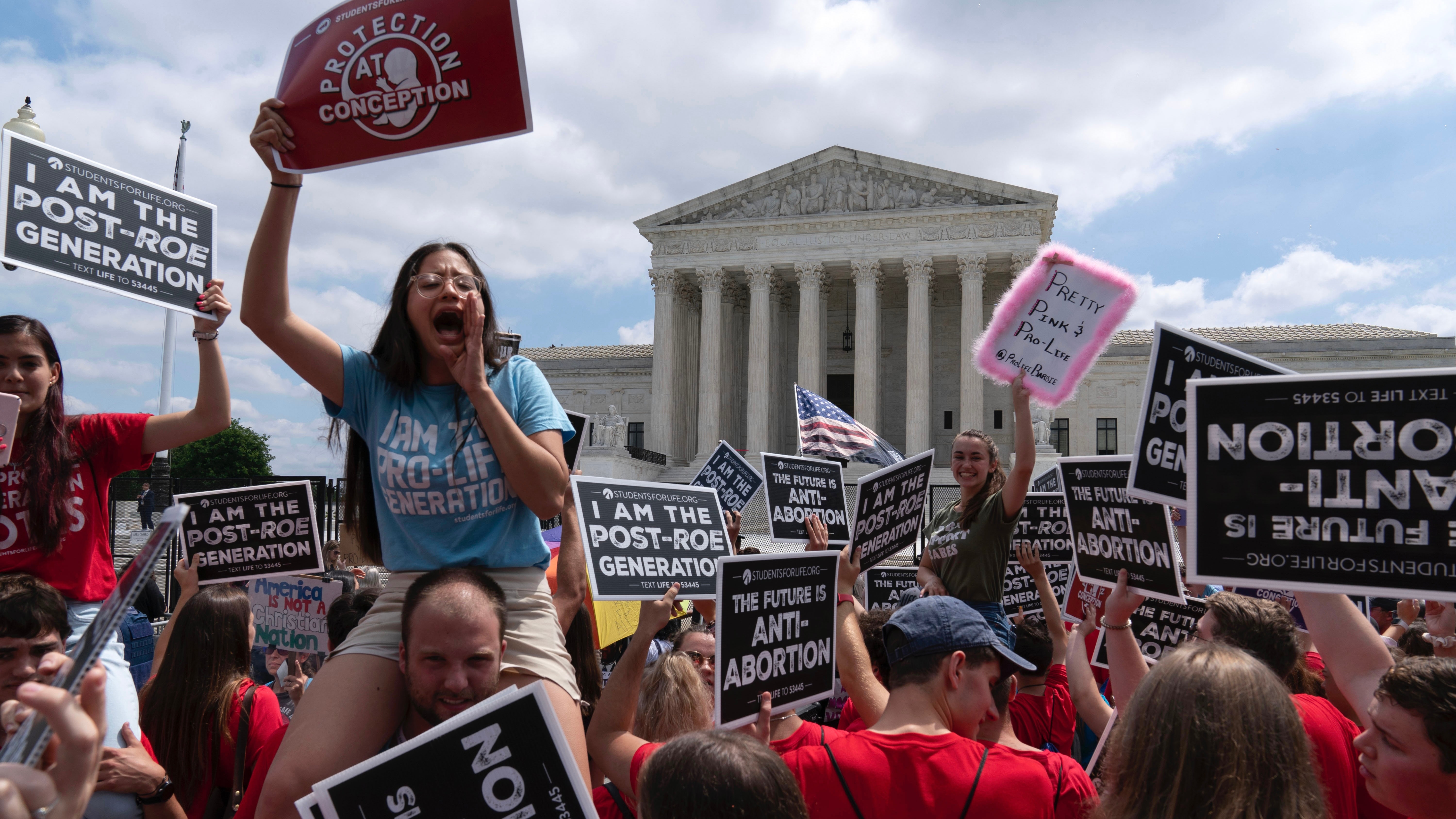 Democrats react swiftly to SCOTUS Roe v. Wade ruling, but will abortion upend the midterm elections?