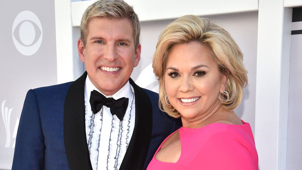 Todd and Julie Chrisley asked for prayers following their financial crimes ...