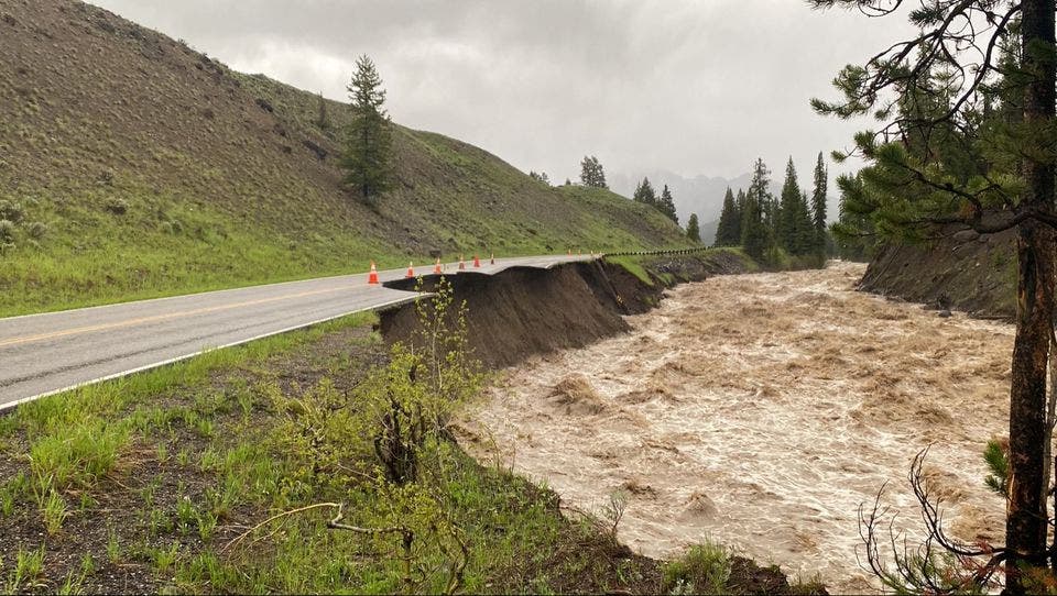 News :Rare Yellowstone closure from historic floods spells hardship for ‘gateway’ towns