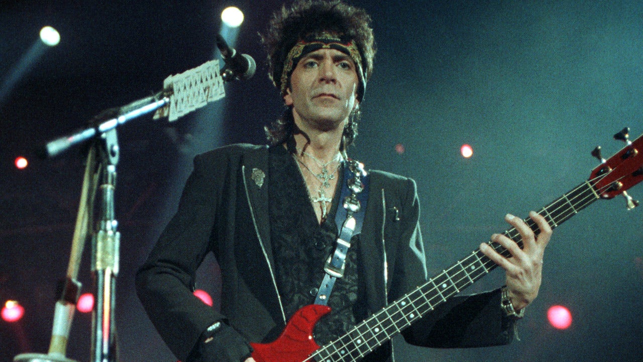 Bon Jovi Bassist and Founding Member Alec John Such Dead at 70