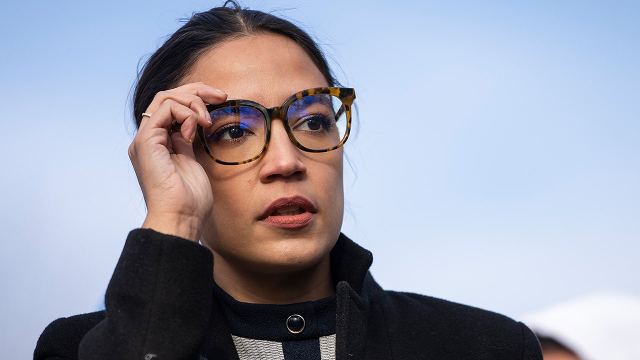 AOC's campaign obscured thousands of dollars in expenditures, FEC complaint claims