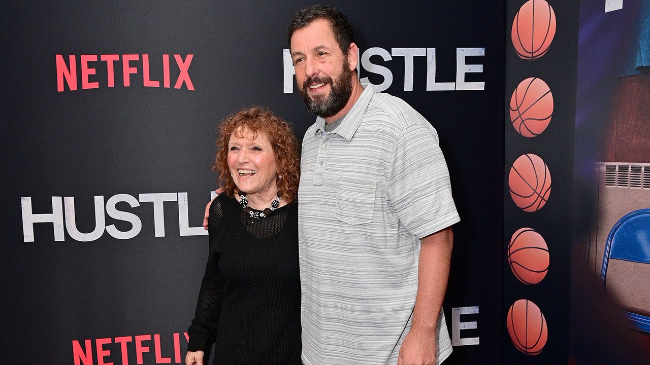 Adam Sandler brings his mom Judy to a special screening of ‘Hustle’