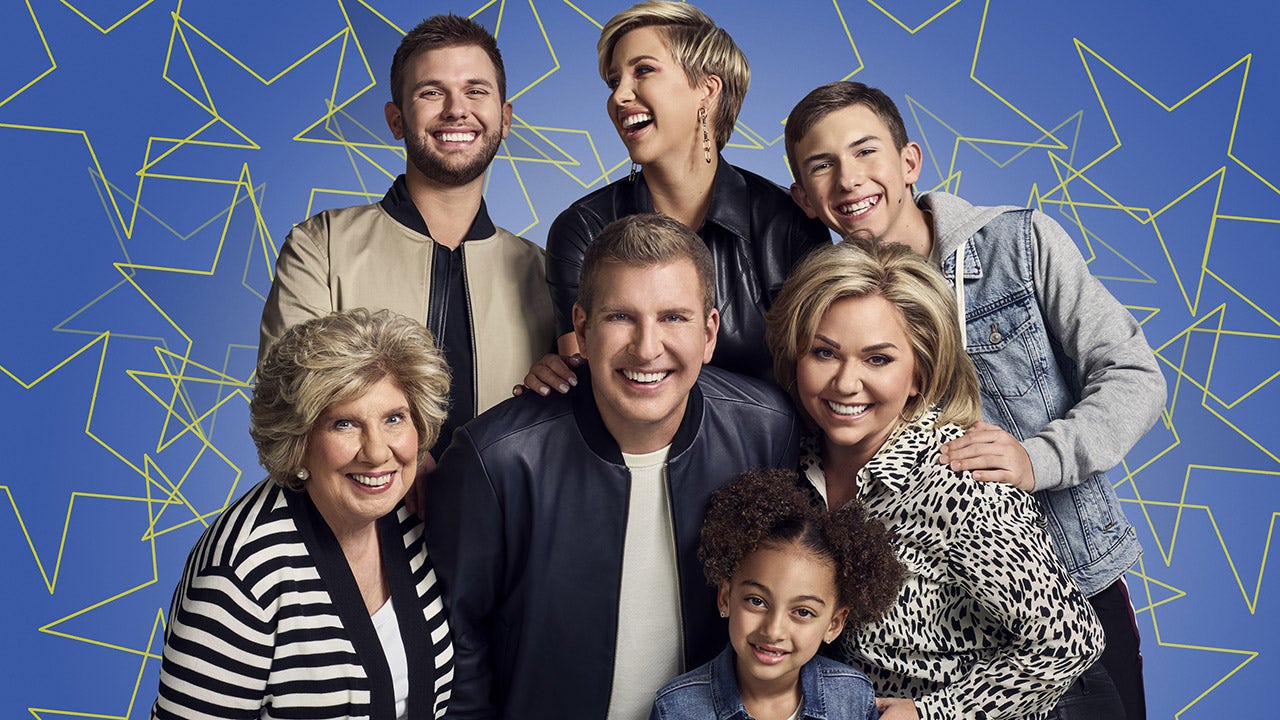 The Chrisley family posed for season six promotions