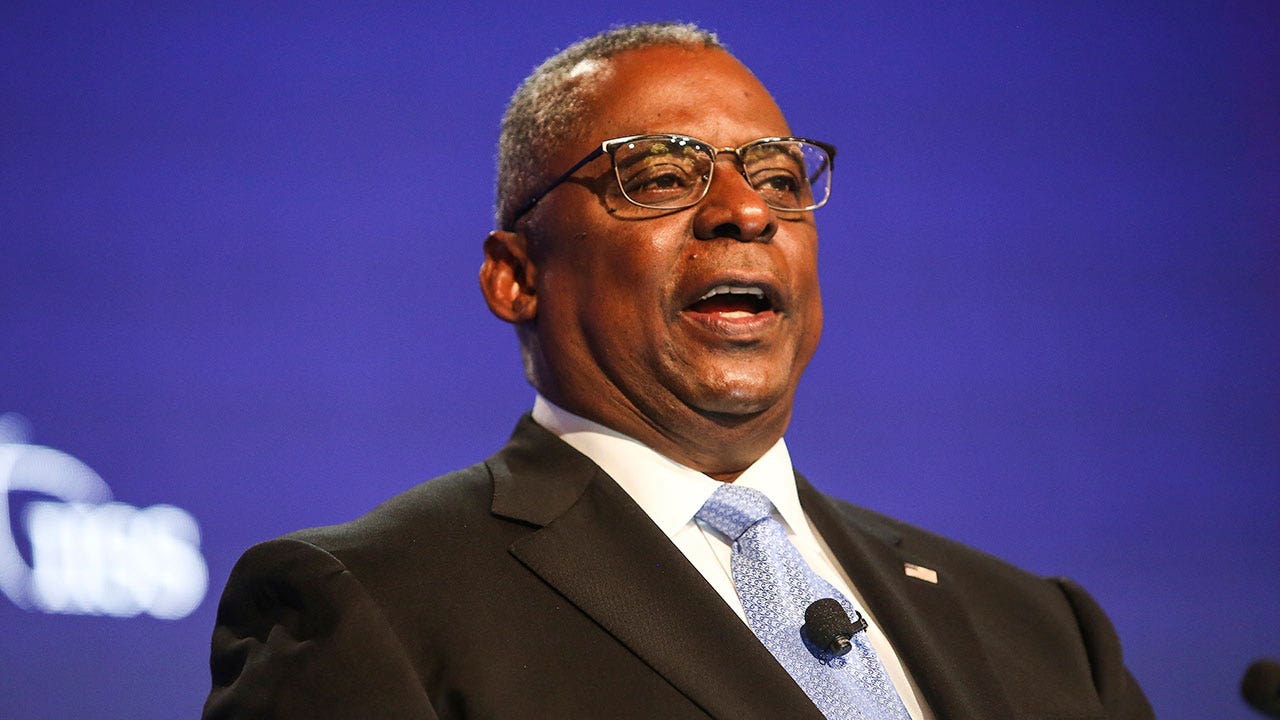 Secretary of Defense Lloyd Austin remains hospitalized after mystery ...