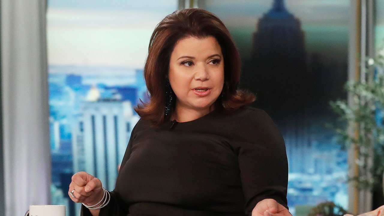 Hispanic activist slams CNN’s Ana Navarro as 'Republican by convenience ...