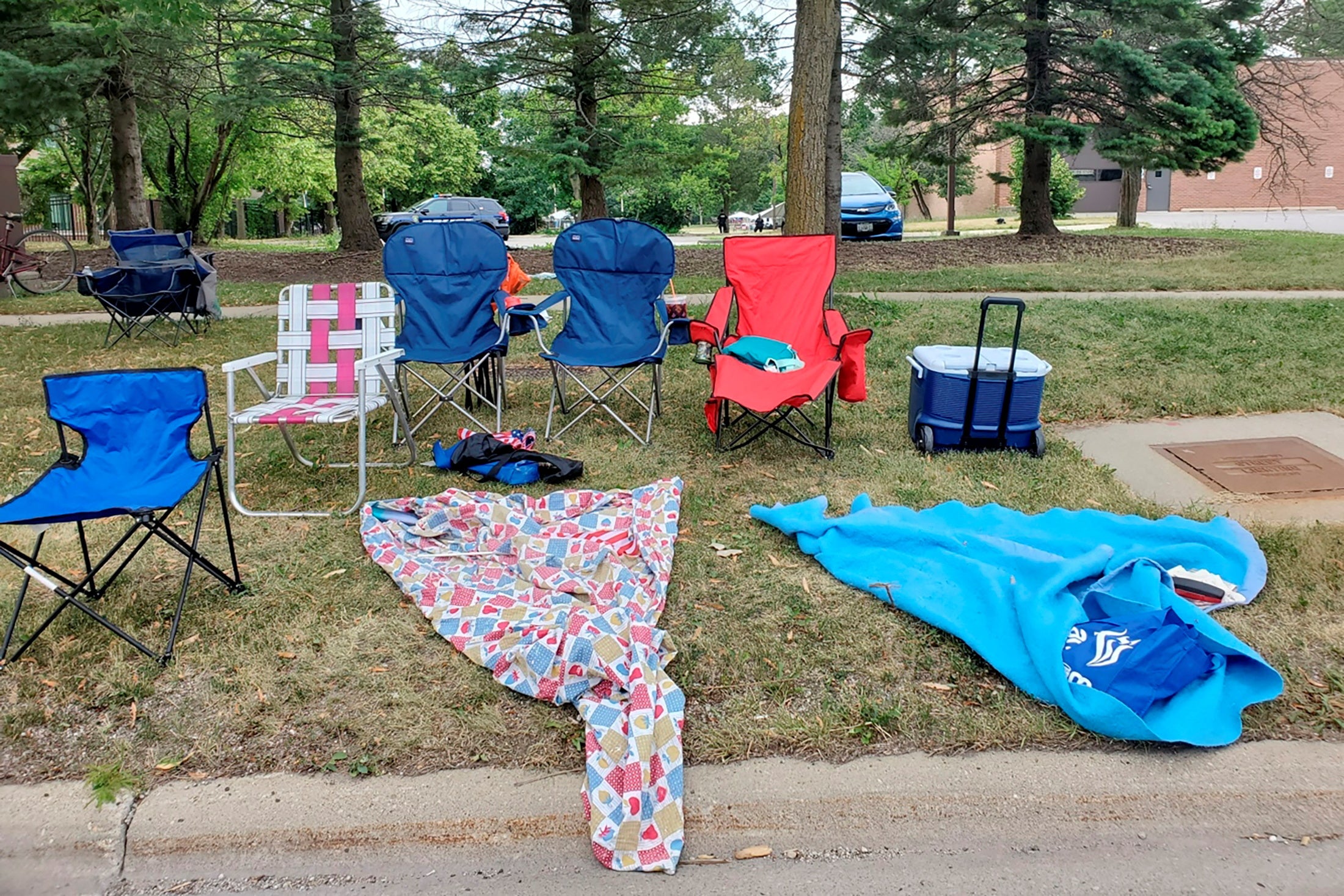 Highland Park July 4th parade shooting was ‘like a war zone,’ witness says