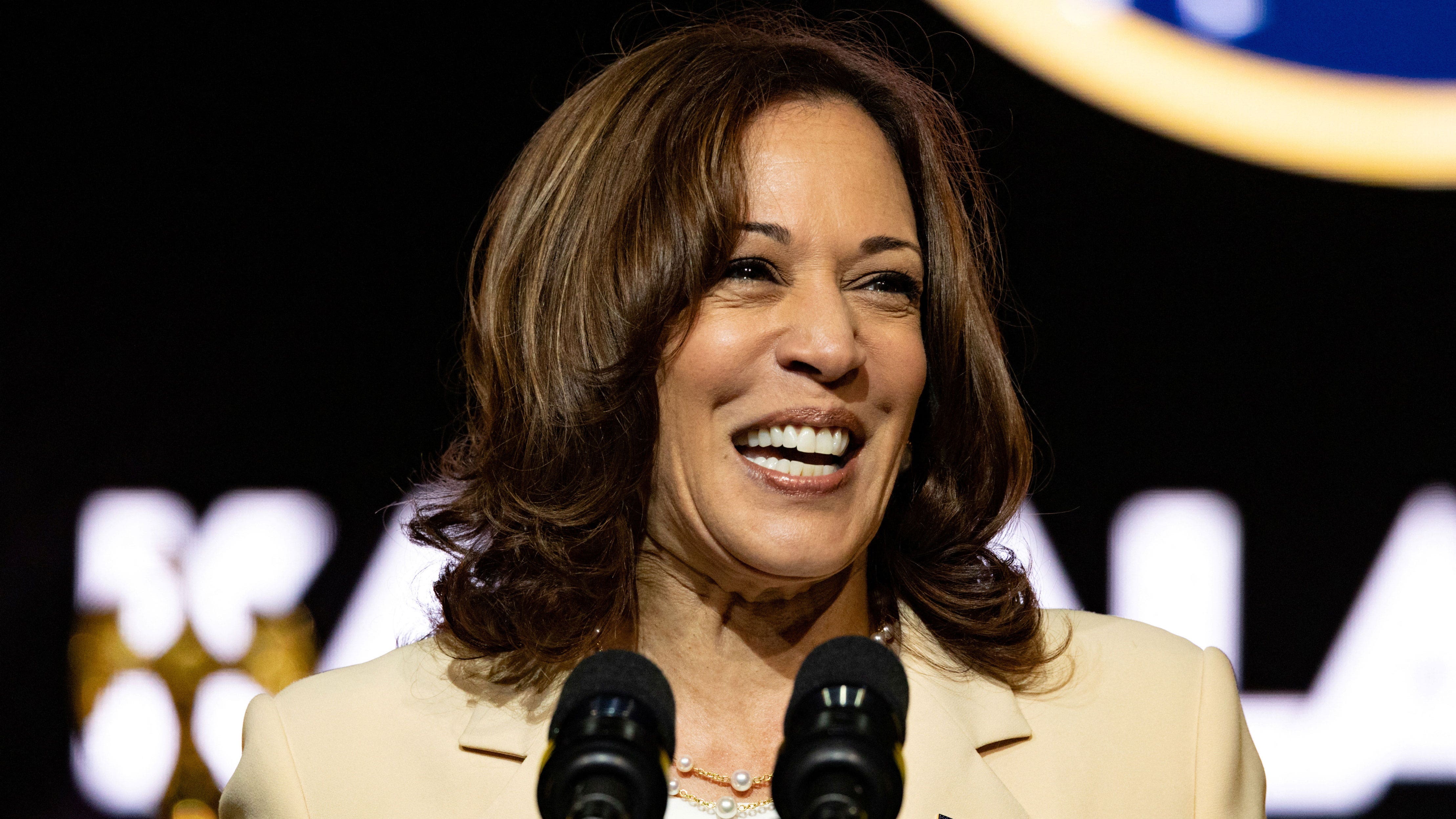 Democrats and Republicans praise VP Harris' presence on campaign trail, but for very different reasons