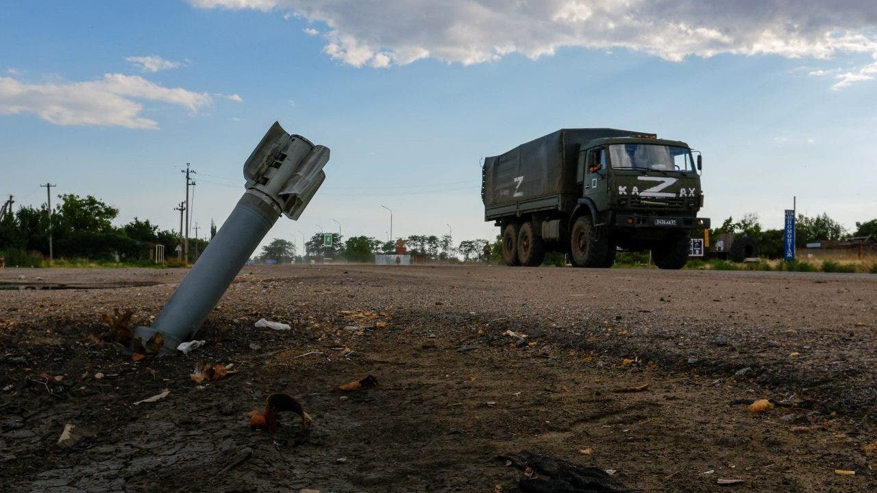 Russia rains 60 rounds of shells in southern Ukraine as it ramps up offensive along Dnieper River