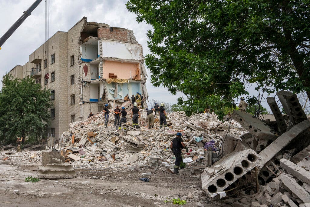 Ukraine war: Russian rocket attack kills 15, dozens more trapped under rubble