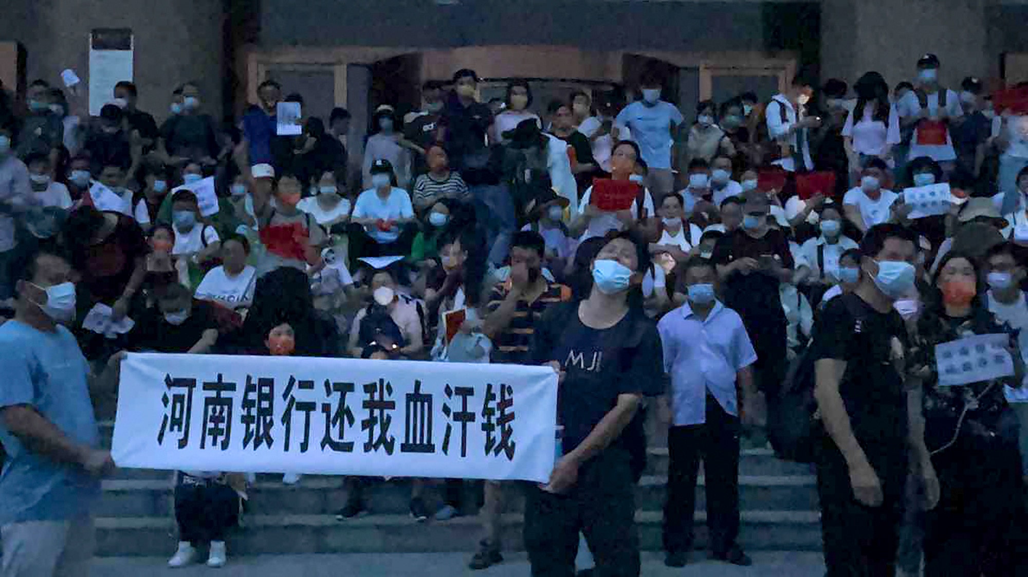 Washington Post editorial board slams China for arresting bank protesters
