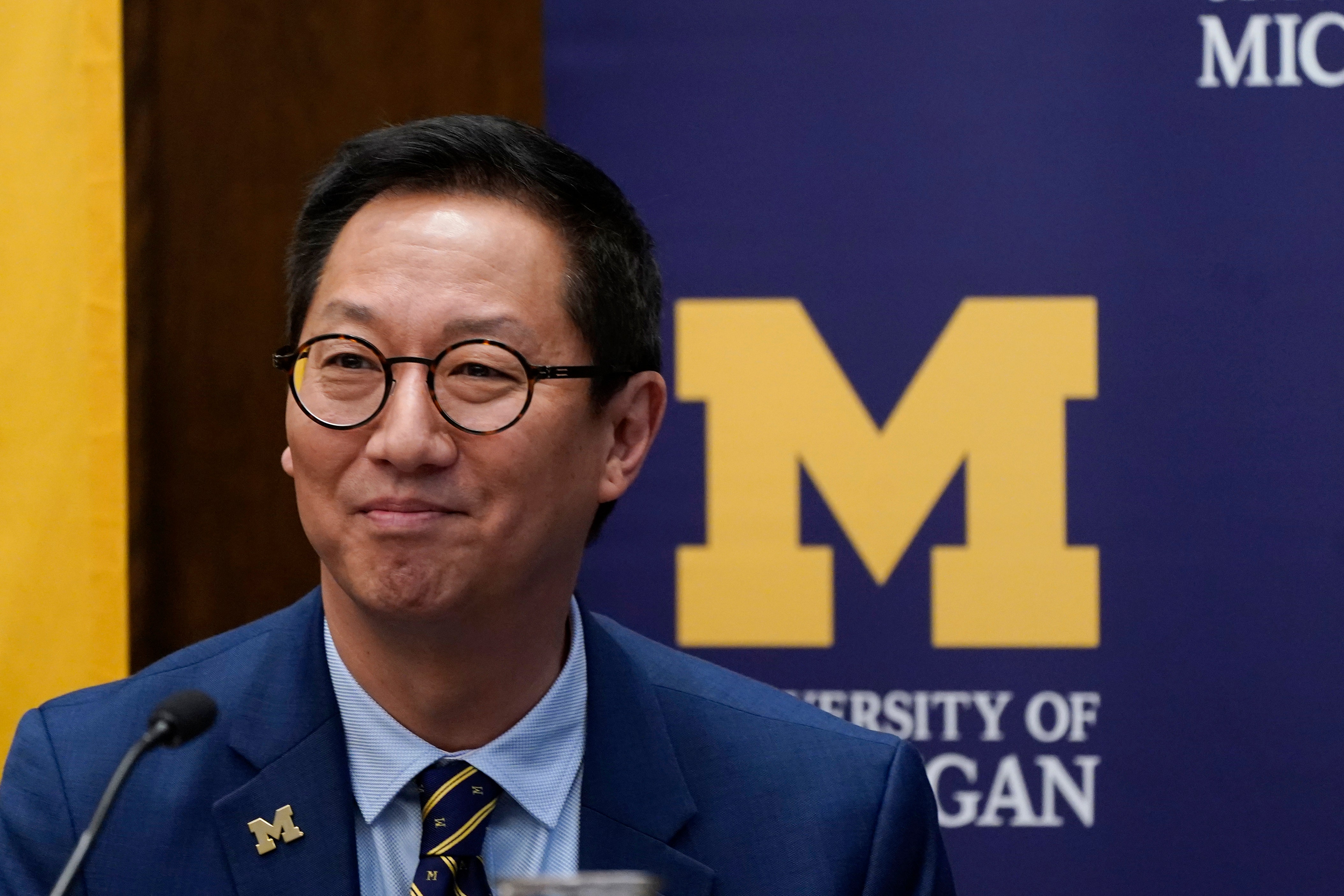 News :University of Michigan hires Santa Ono to be the next president