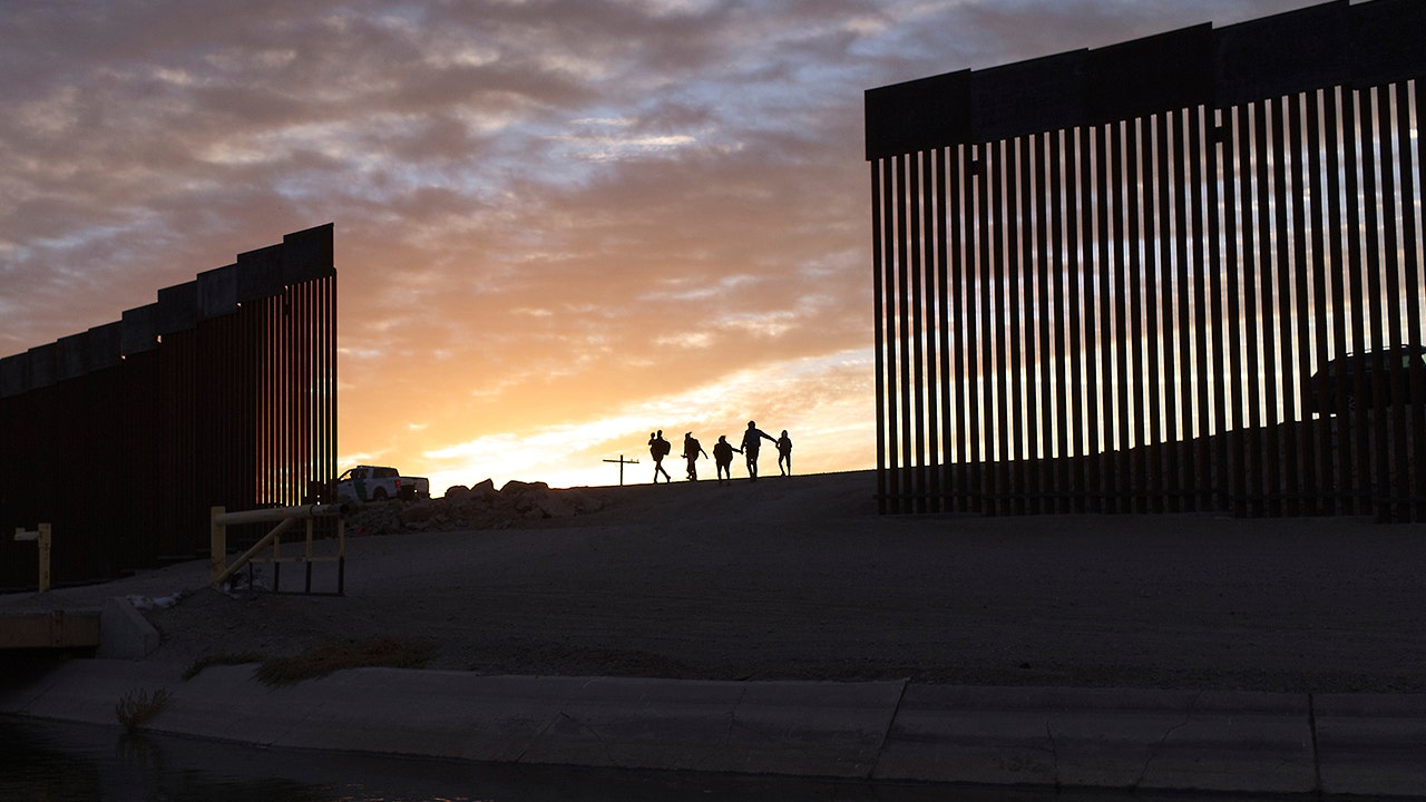 Biden admin quietly approves construction of U.S.-Mexico border wall near Yuma, Arizona