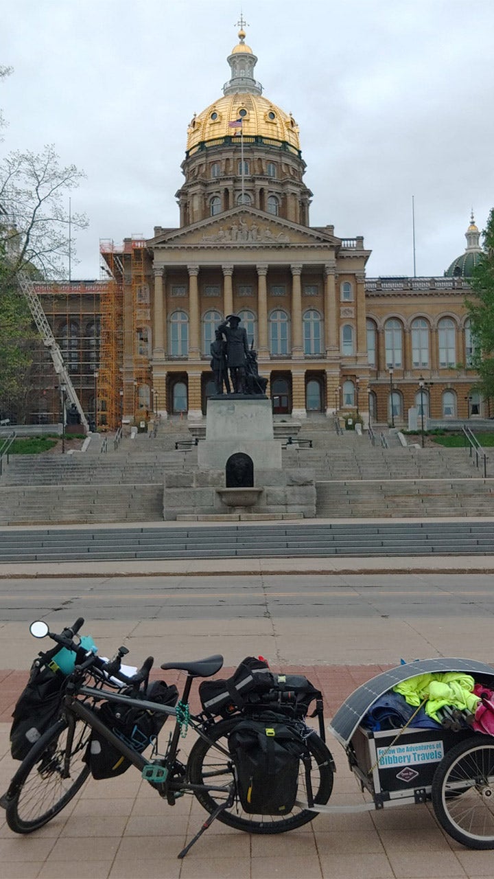 Bob's bike at Iowa capitol