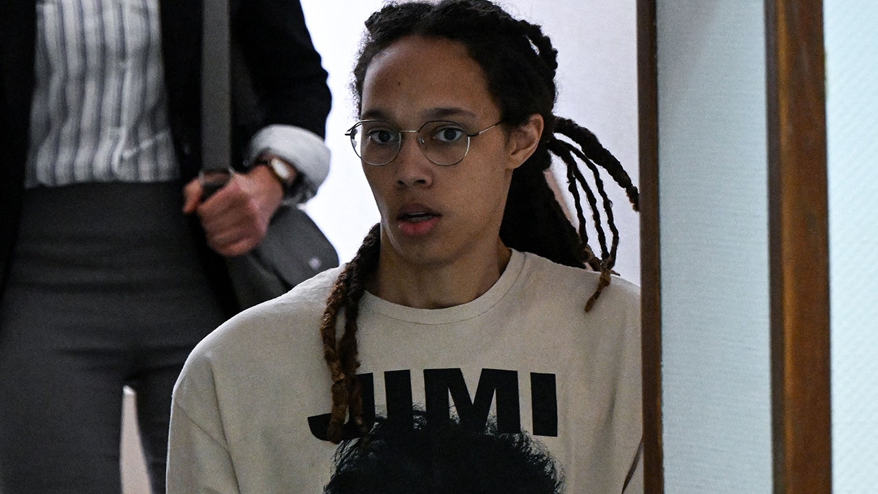 UConn star Paige Bueckers urges Biden admin to bring Brittney Griner home: ‘She’s a hero’
