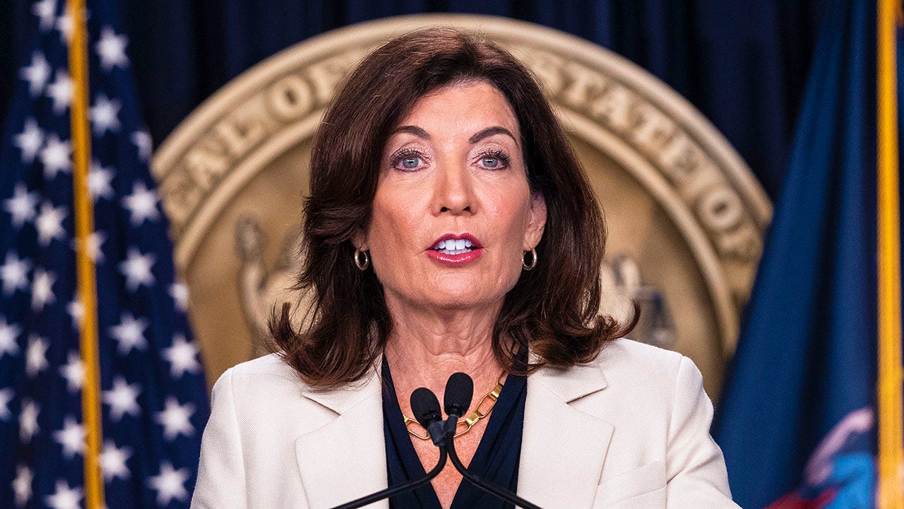 Kathy Hochul campaign sent email about upcoming Lee Zeldin events before attempted attack