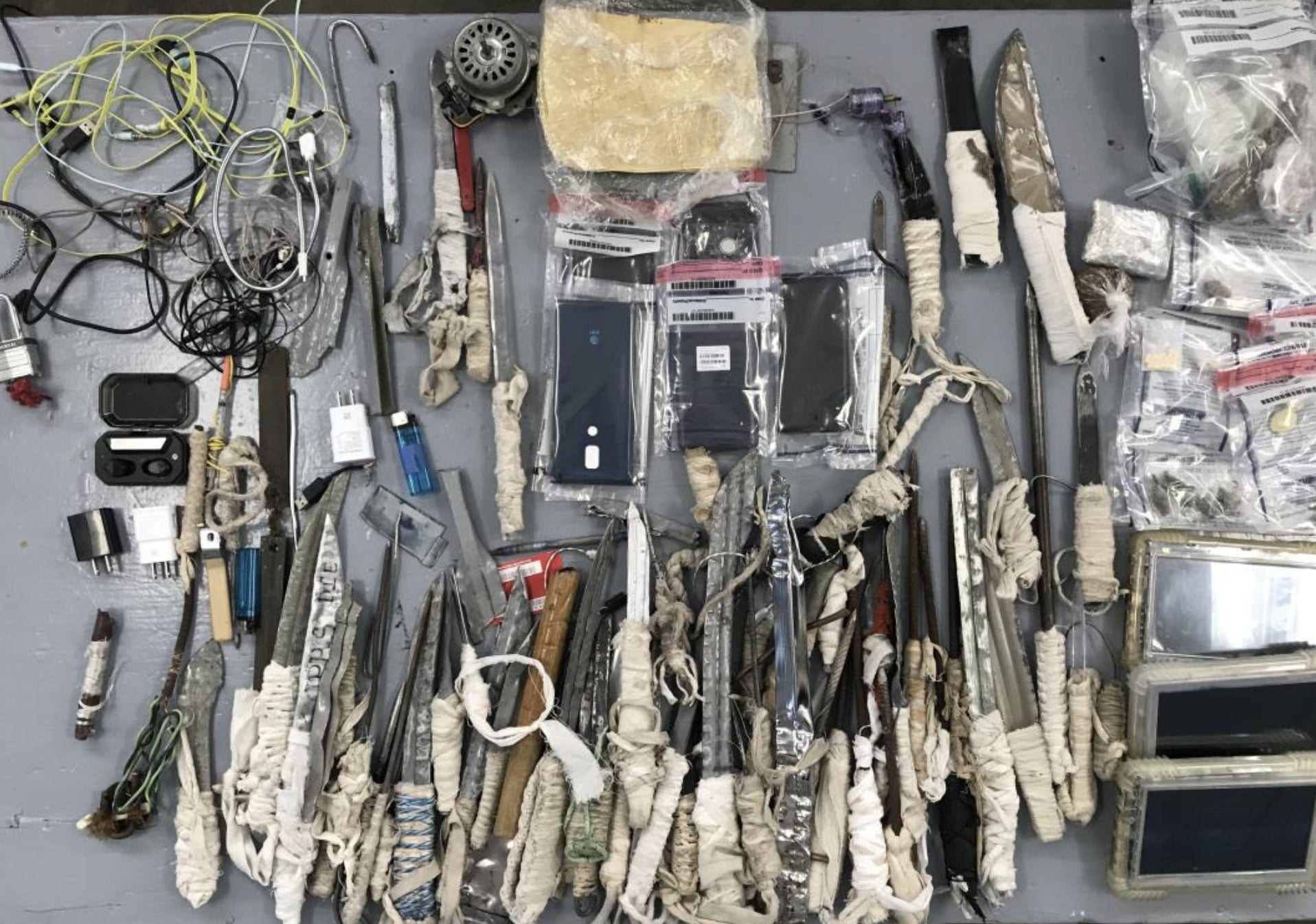 Georgia prisons bust: Authorities seize 1K contraband items, including weapons and meth
